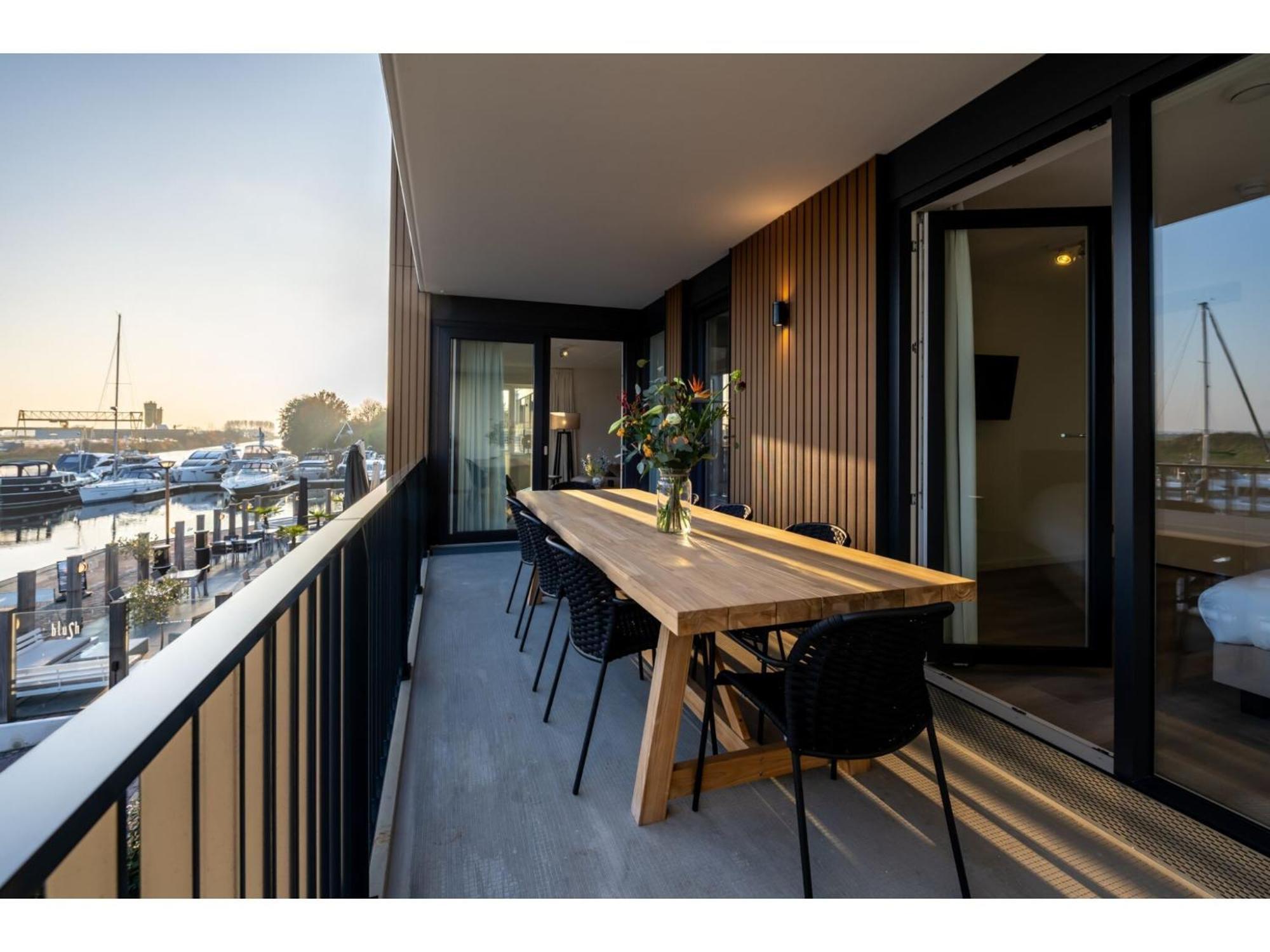Luxury Apartment In R Sidence Marina Kamperland Pet Friendly Екстериор снимка