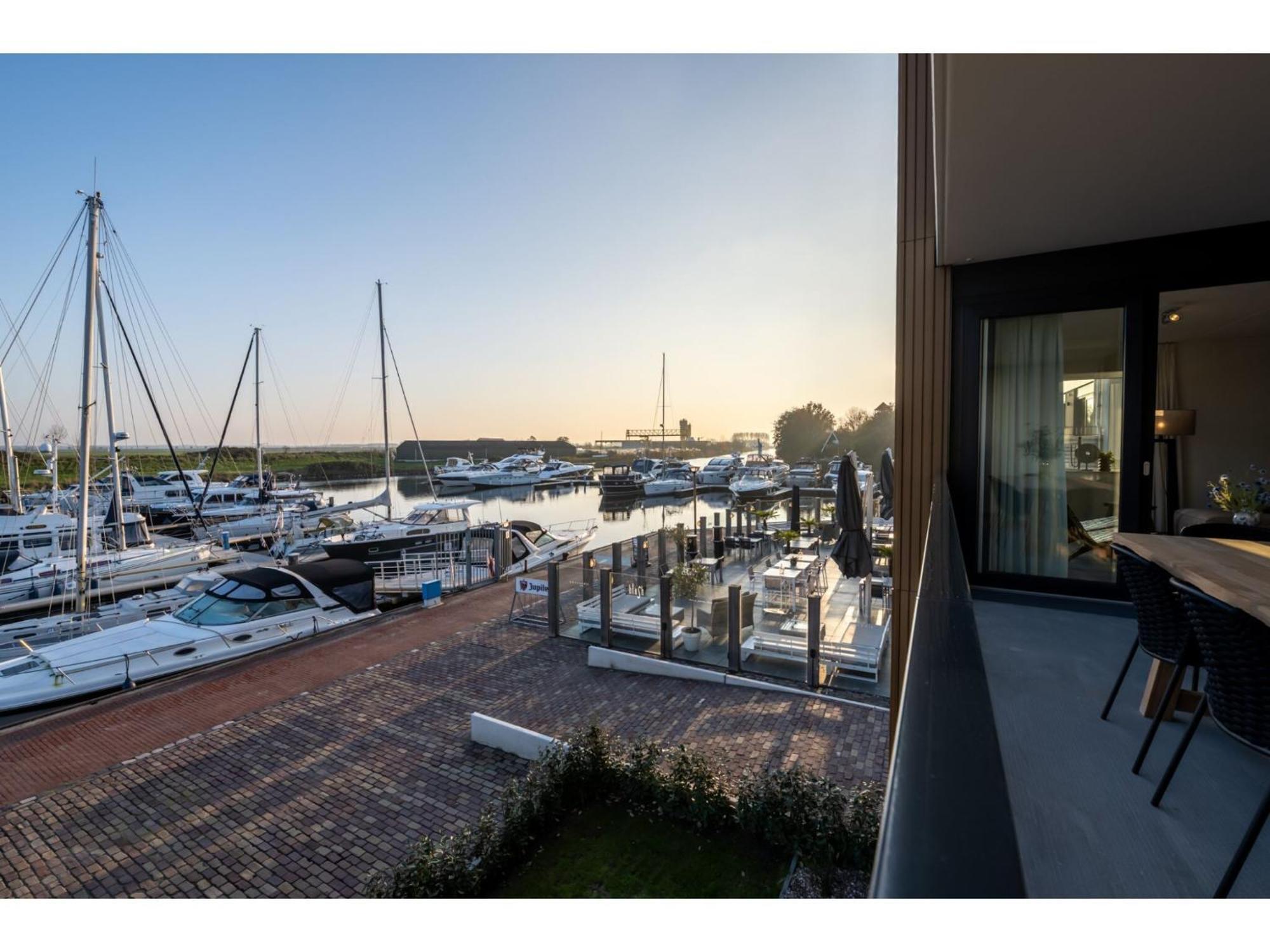 Luxury Apartment In R Sidence Marina Kamperland Pet Friendly Екстериор снимка